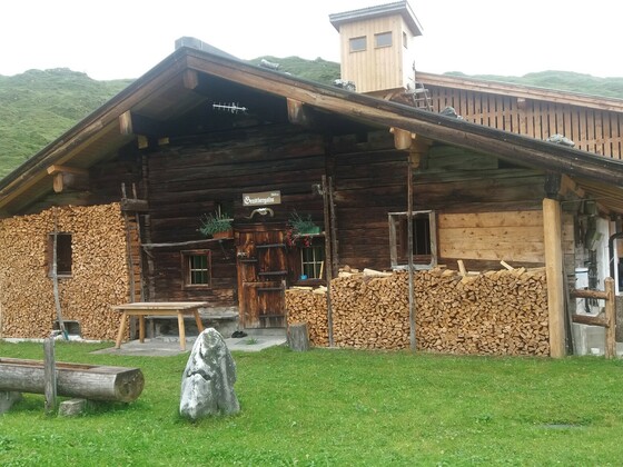 Hauptgebäude der Gerstbergalm, 1501 m.