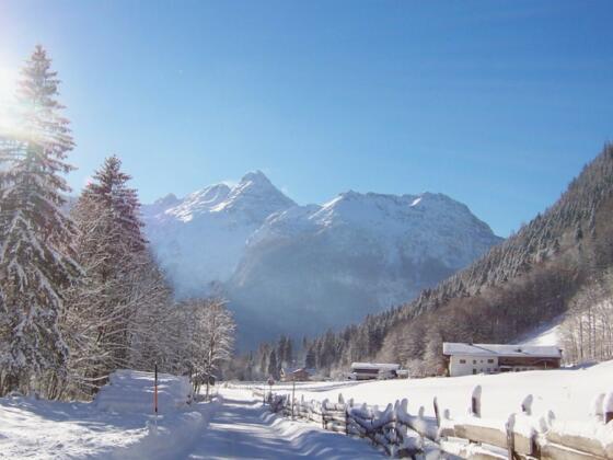 Weißbach Hinteral mit Blick zum Lohfeyer