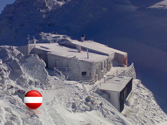 Glungezerhütte 2610 M Flagge