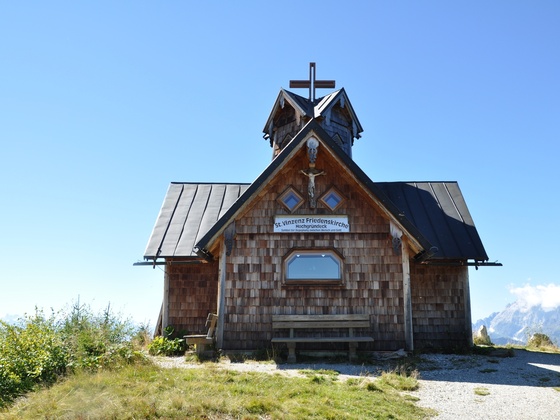 St. Vinzenz Friedenskirche, Hochgründeck