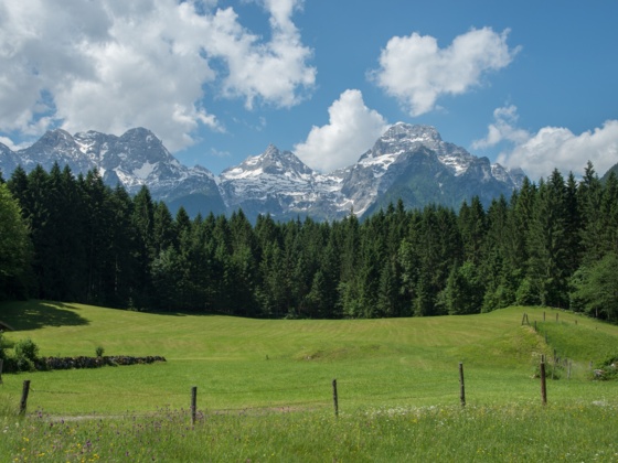 Blick von Au auf die Loferer Steinberge