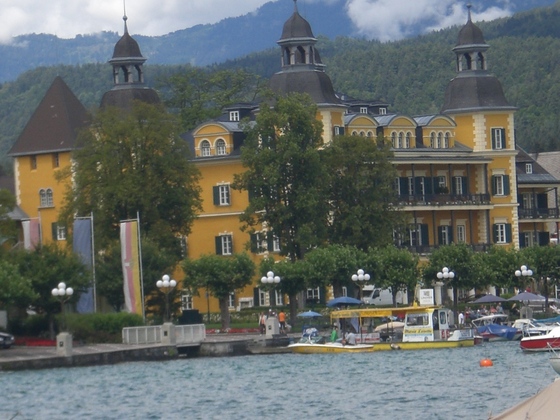 Motorradtour Kärntner Seen - Schlosshotel Velden