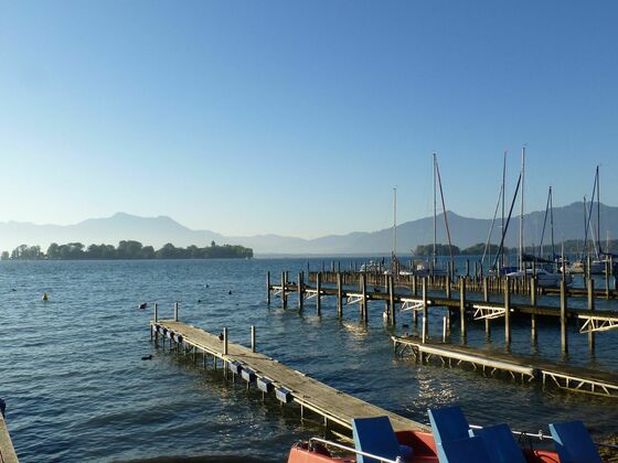 Chiemsee mit Blick auf die Fraueninsel