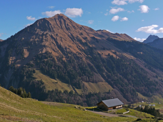 Blick zur Üntschenspitze vom Vorsäß Schalzbach
