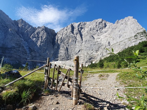 Aussicht auf die Dreizinkenspitze