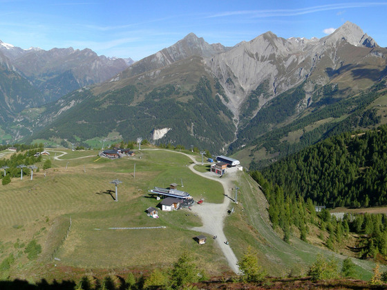 Blick auf die Bergstation Matreier Bergbahnen