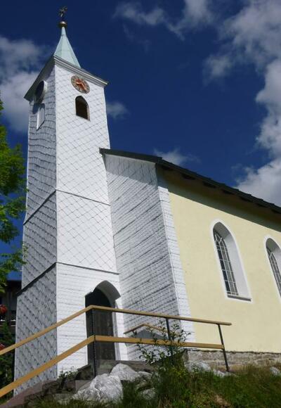 Kapelle zu den Aposteln Peter und Paul im Ortsteil Langenschwand