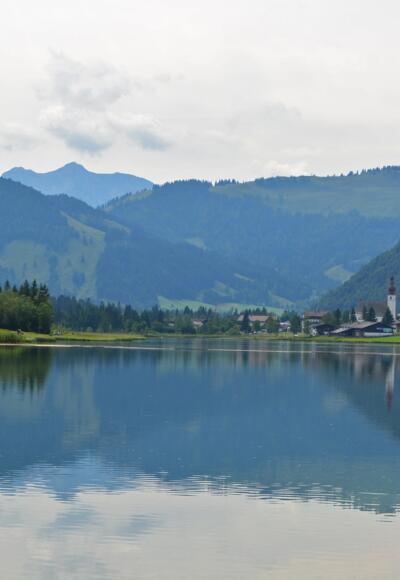 Entlang des Pillersees zurück ins Dorfzentrum St. Ulrich a.P.
