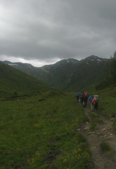 Von der Stickler Hütte talweinwärts (Südwesten)