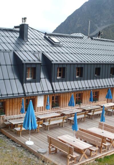 Westfalenhaus mit neuer Terrasse