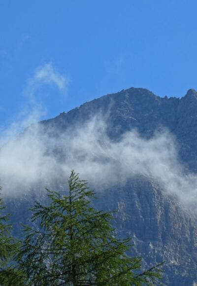 Die Weittalspitze von Tuffbad aus gesehen