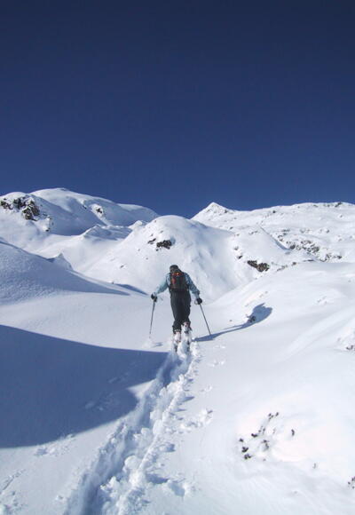 etwas unübersichlicher Anstiegsweg