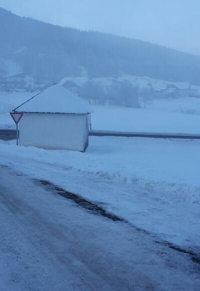 Parkplatz an der Bundesstrasse
