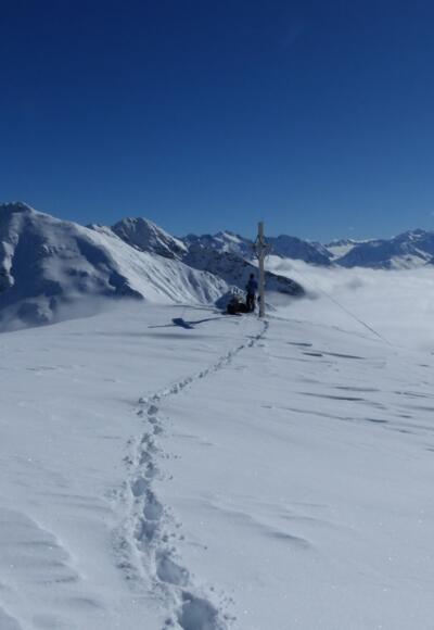 Ein grandioses Panorama auf die hinteren Ötztaler Alpen liegt uns zu Füßen.