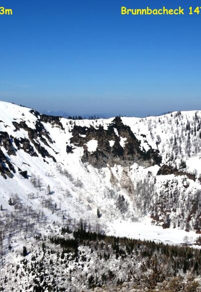 Gipfelblick zum Almkogel ua.