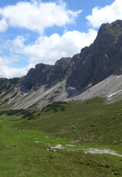 Lachenspitze mit Landsberger Hütte