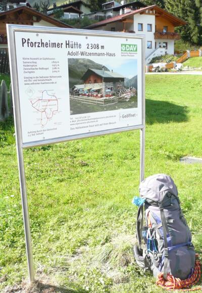 Am Parkplatz Gleirschtal