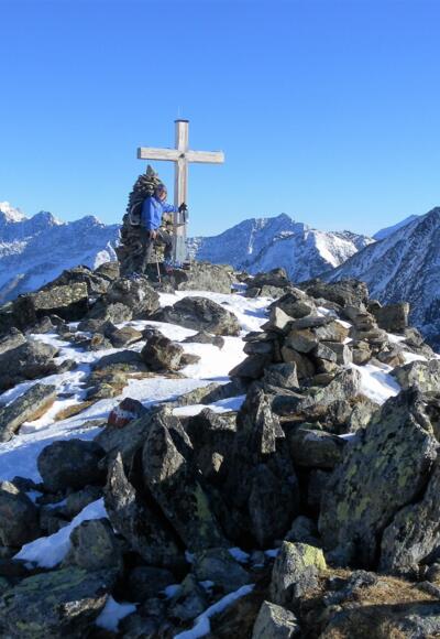 Egesengipfel, links der Habicht