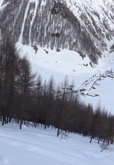 Am Übergang ins freie Gelände, unten Kasern und das Kluppental.