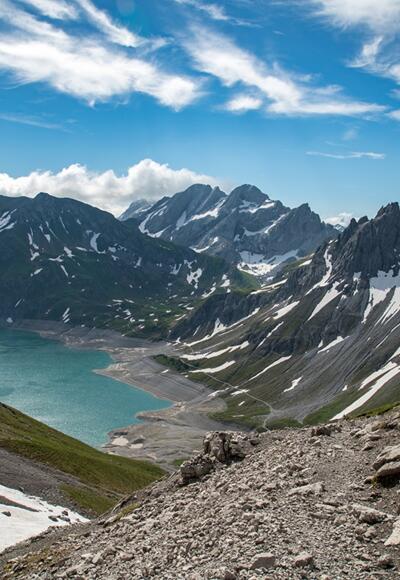 Abstieg von der Totalp Hütte zurück zum Lünersee