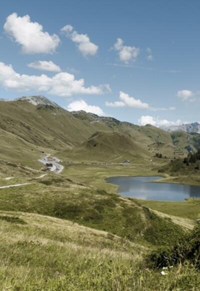Hochtannbergpass mit Kalbelesee und Simmel