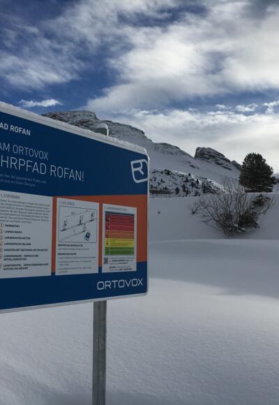 Start Ortovox Tourenlehrpfad kurz nach dem  Wasserbodenlift