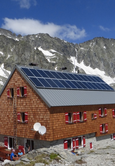 Barmer Hütte mit Patscher Schneid