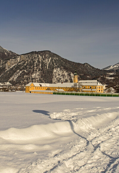 Kloster Reisach im Winter