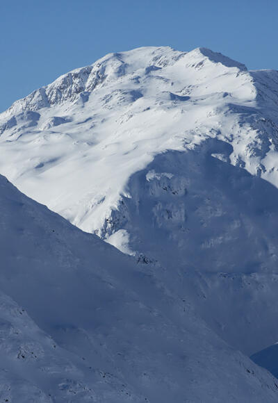 Hochhoch mit Landschaft