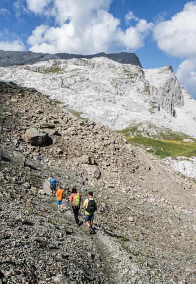 Auf dem Weg zur Rätschenfluh