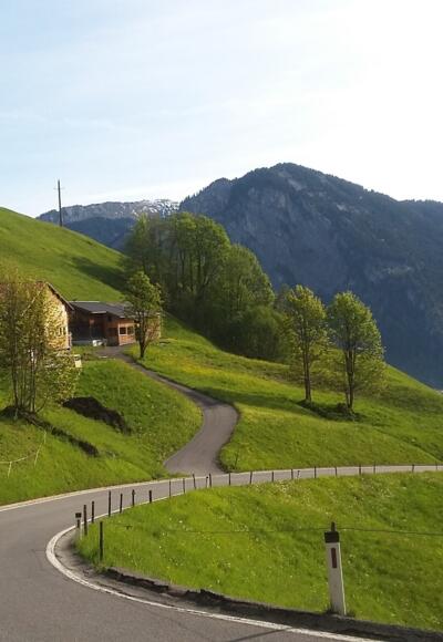 Kräfteraubende Strecke von Au nach Damüls mit teilweise 16% Steigung.