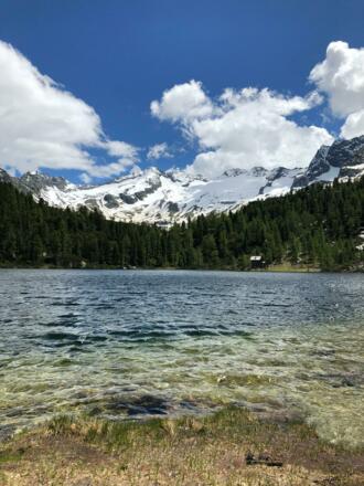 am Reedsee mit Bergblick