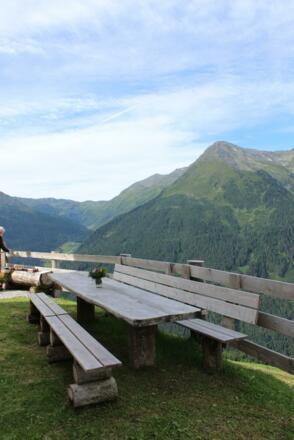 Brunnen an der Povers Alm