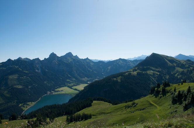 Blick vom Neunerköpfle Richtung Haldensee