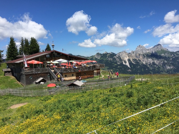 Gundhütte zur Einkehr