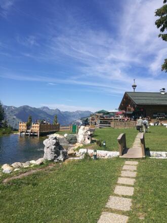 Zwischenstop bei der Panorama-Alm