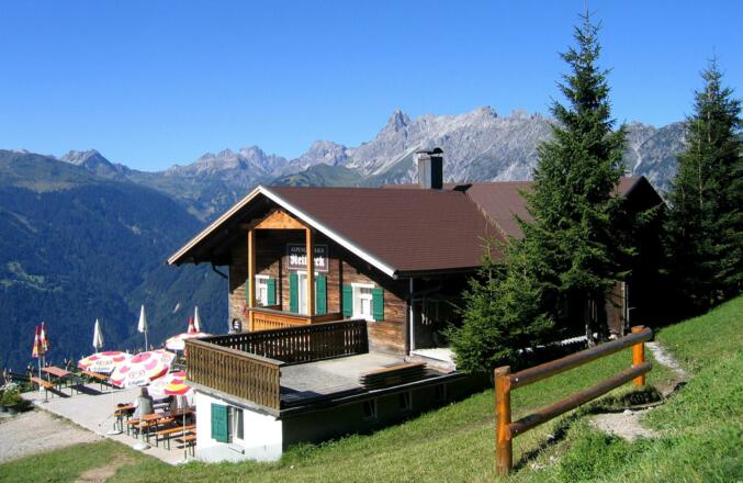 Ausflugsziel Rellseck mit dem Alpengasthaus