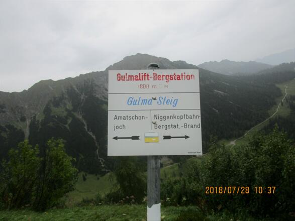 Auf dem Gulmasteig ist Trittsicherheit von Vorteil