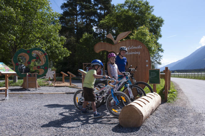 Mit dem Bike zur Apfelmeile