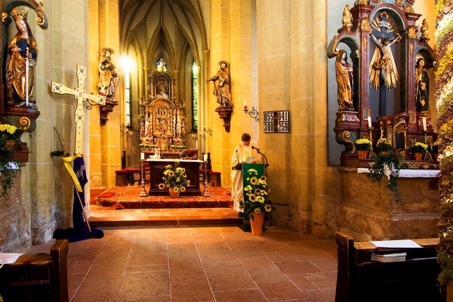 Pfarrkirche Bischofshofen mit Rupertuskreuz