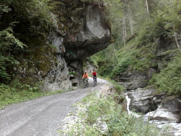 Fahrt durchs Mühlbachtal zurück zum Hotel