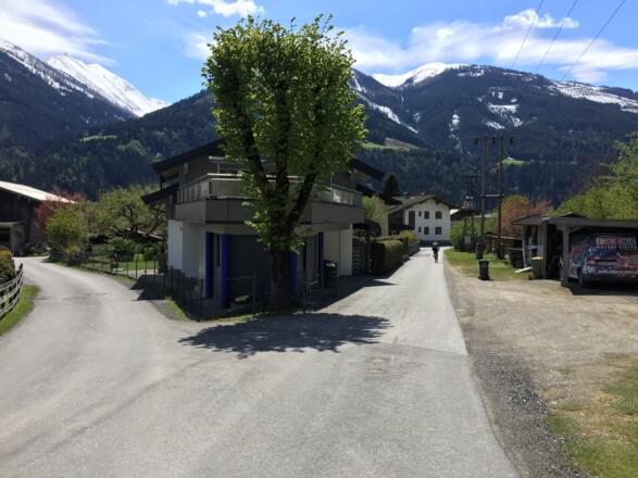 Abzweigung Richtung Bundesstraße