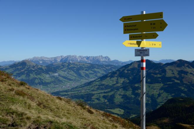 Ausblick auf Etappe 2 am Lodronjoch