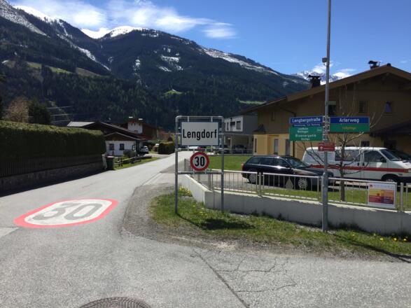 Überquerung Bundesstraße Richtung Tauernradweg