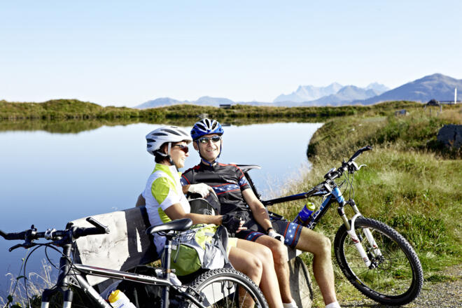 Rast am Panorama See auf der Resterhöhe