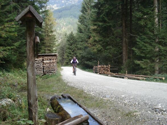 Der letzte kurze Anstieg zum Gasthof Bergkristall