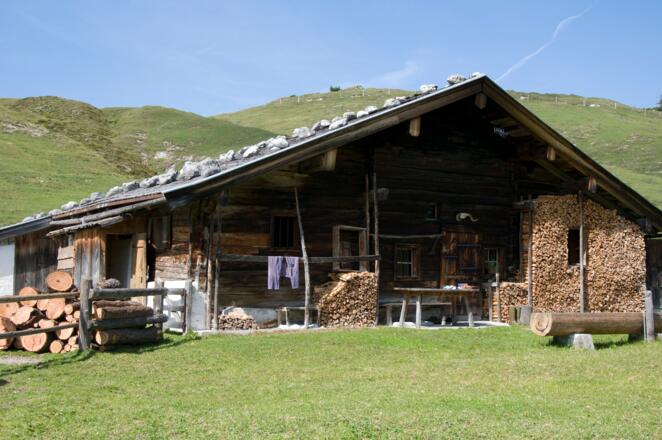 Urige Alpe auf der sechsten Etappe
