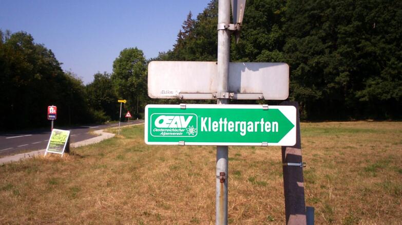 Steinbruchweg zum Klettergarten