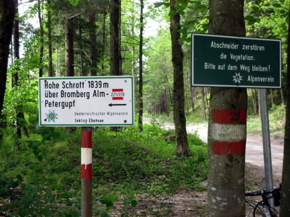Anstiegsbeginn um 455m WEG 221