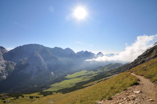 Impressionen beim Abstieg über das Gatterl Richtung Ehrwald - wem da das Herz nicht aufgeht...